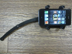 i-Phoneを取り付けて