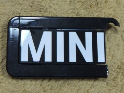 MINIのロゴだけ再利用
